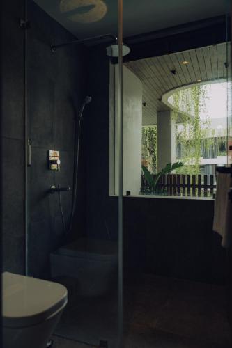 741779087.jpg