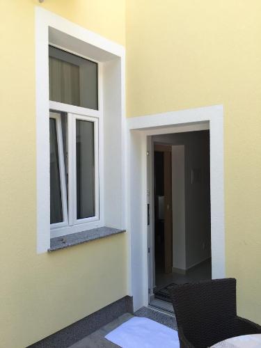 76107851.jpg
