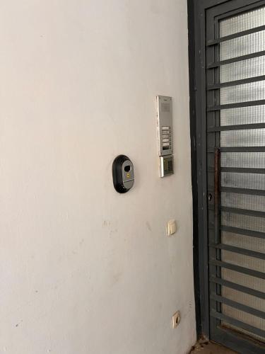 841090527.jpg