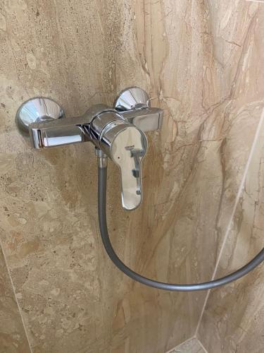 466466639.jpg