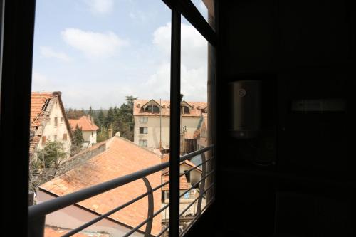 406410342.jpg