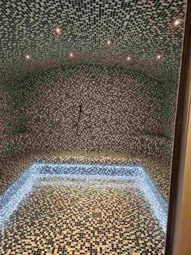 683846006.jpg