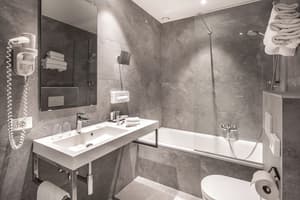 thumbnail: Bathroom