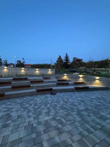 734424413.jpg