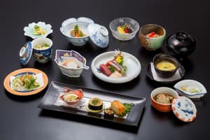 thumbnail: Dining
