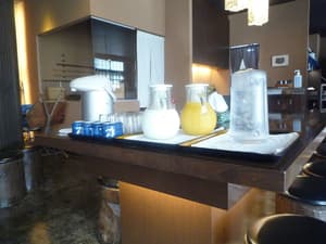 thumbnail: Breakfast area