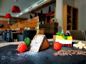 thumbnail: Dining