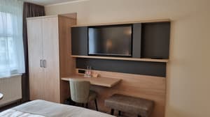 thumbnail: Living area