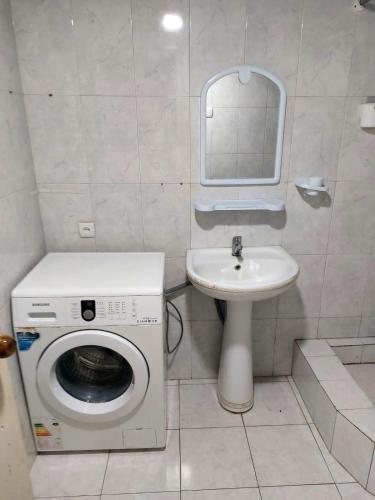 687019023.jpg