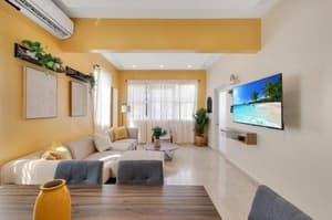 Group Vacation Home Steps from Beach and Nightlife