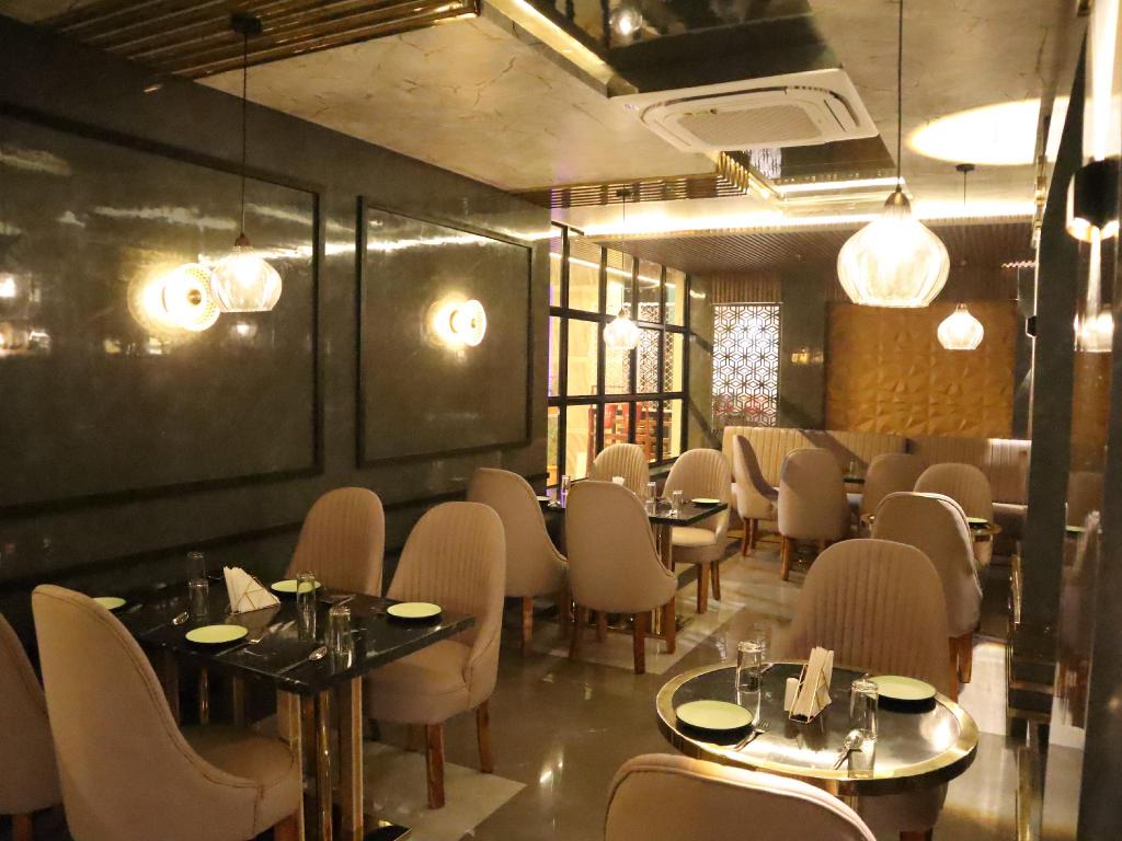 bedc1e2683035cf1b5646965aed565a1.jpg