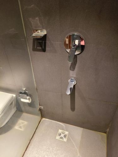 704251003.jpg