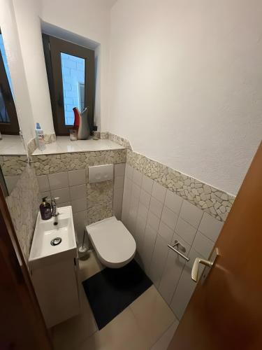 896483054.jpg