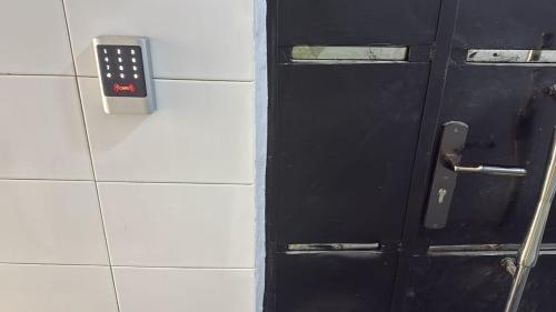 673063210.jpg