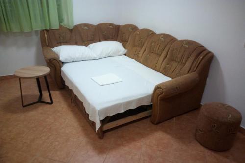 679402010.jpg