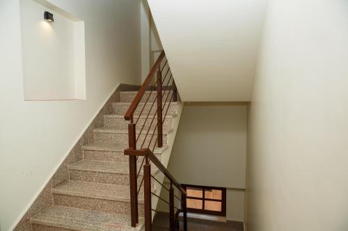 690176470.jpg