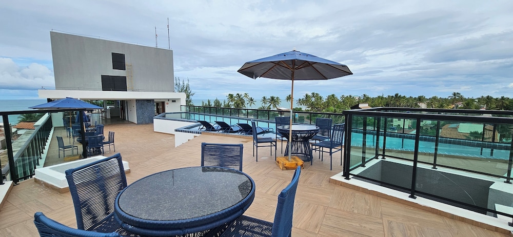 Rooftop pool