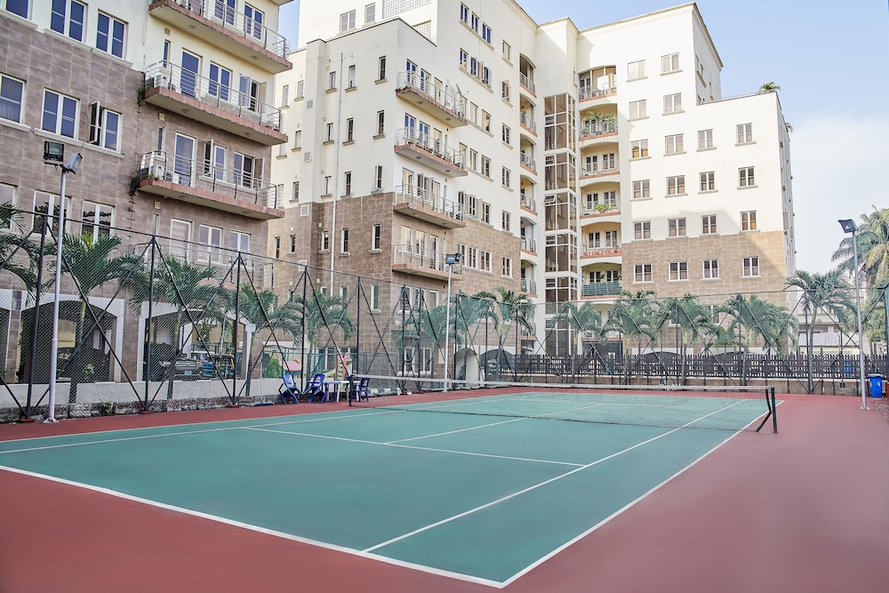 Sport court