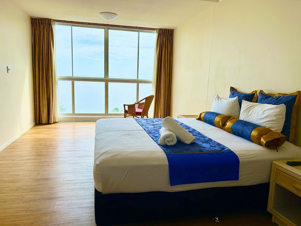 Beach/ocean view