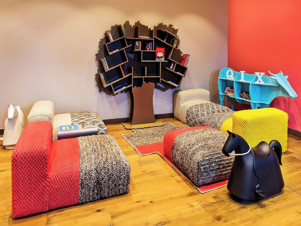 Children's play area - indoor