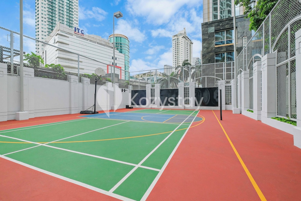 Tennis court