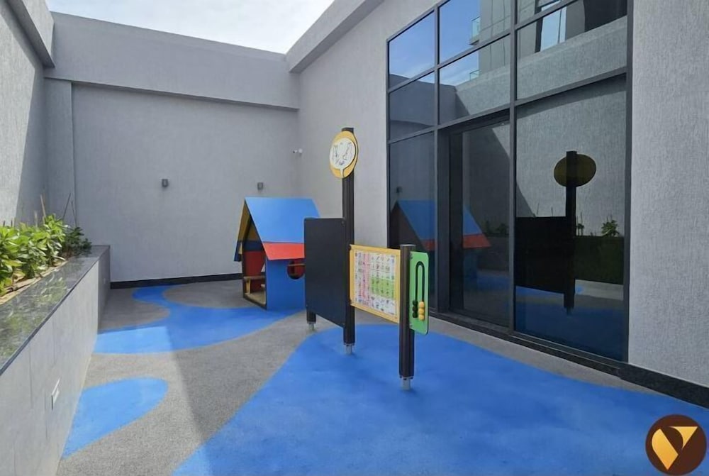 Children's play area - outdoor