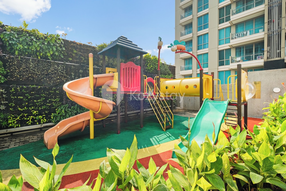 Children's play area - outdoor