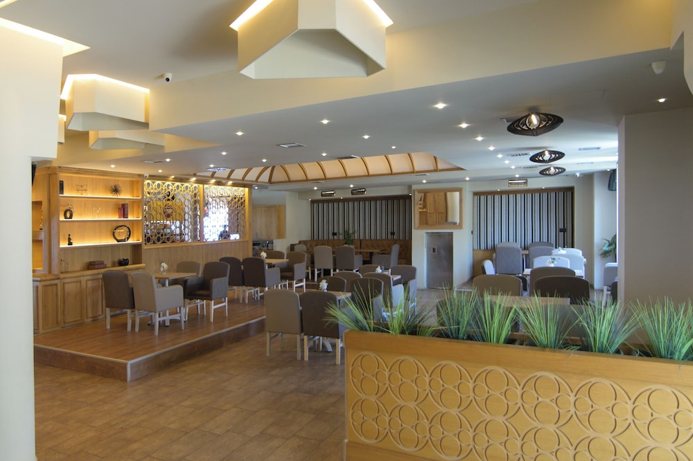Coffee shop