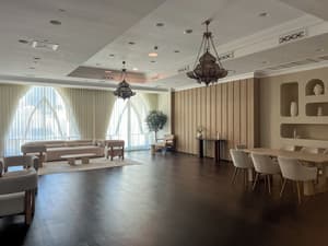 Durrani Homes - Majestic 4BR at Downtown