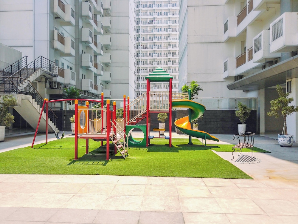 Children's play area - outdoor