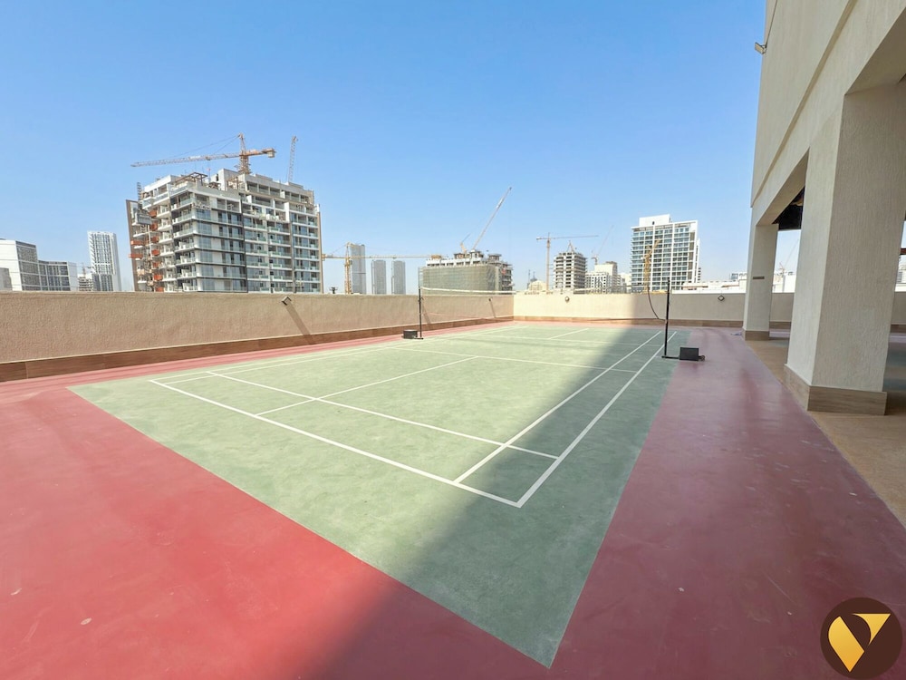 Tennis court