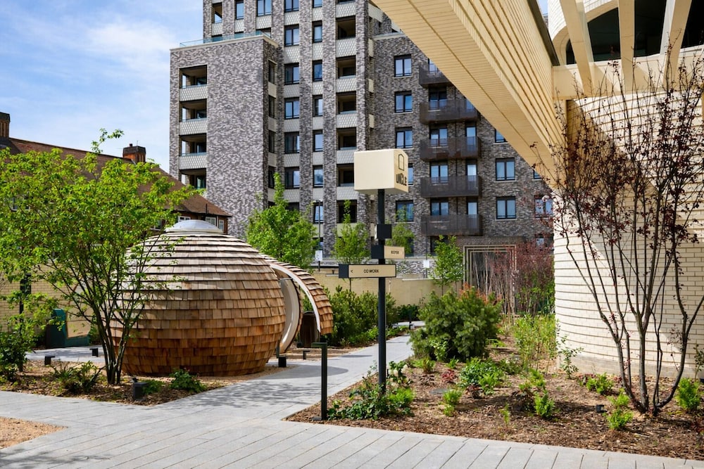 In-room business center