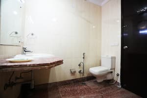 thumbnail: Bathroom