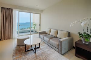 thumbnail: Living room