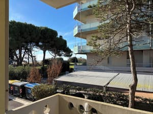 thumbnail: Exterior