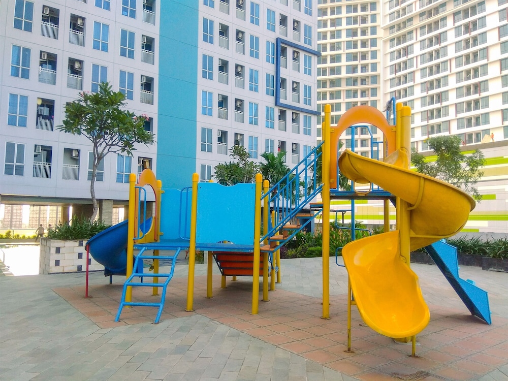 Children's play area - outdoor