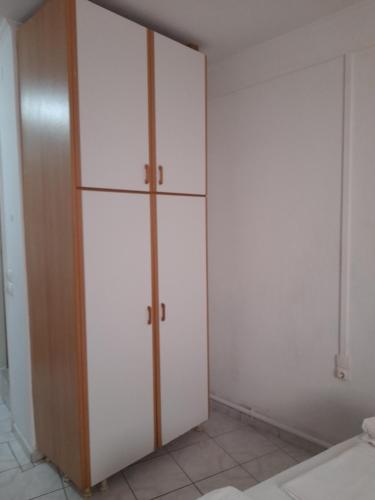 400563487.jpg