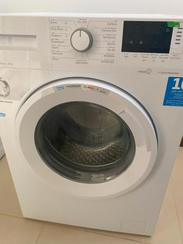 471044884.jpg