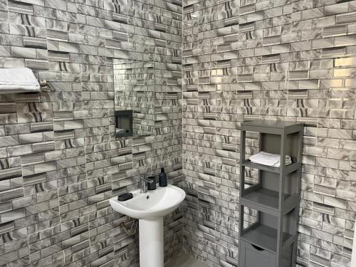 584507791.jpg