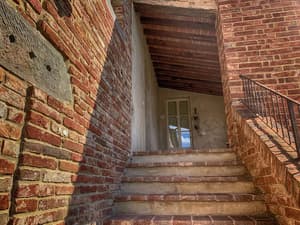 thumbnail: Staircase
