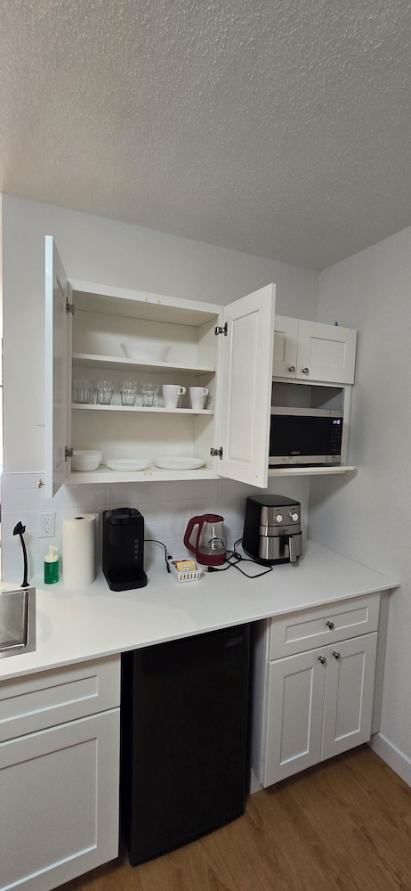 Private kitchenette