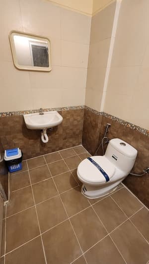 thumbnail: Bathroom