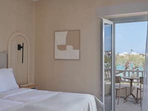 thumbnail: Interior detail
