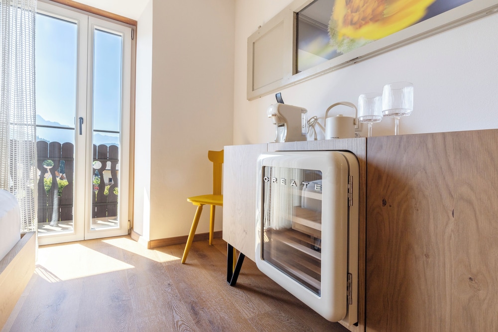 Minibar