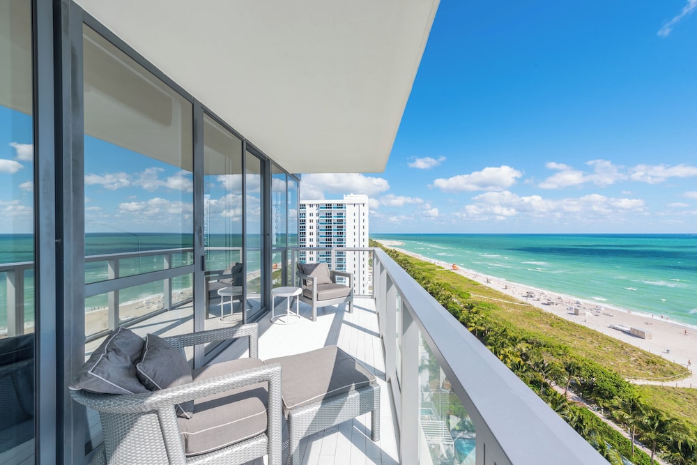 Beach/ocean view