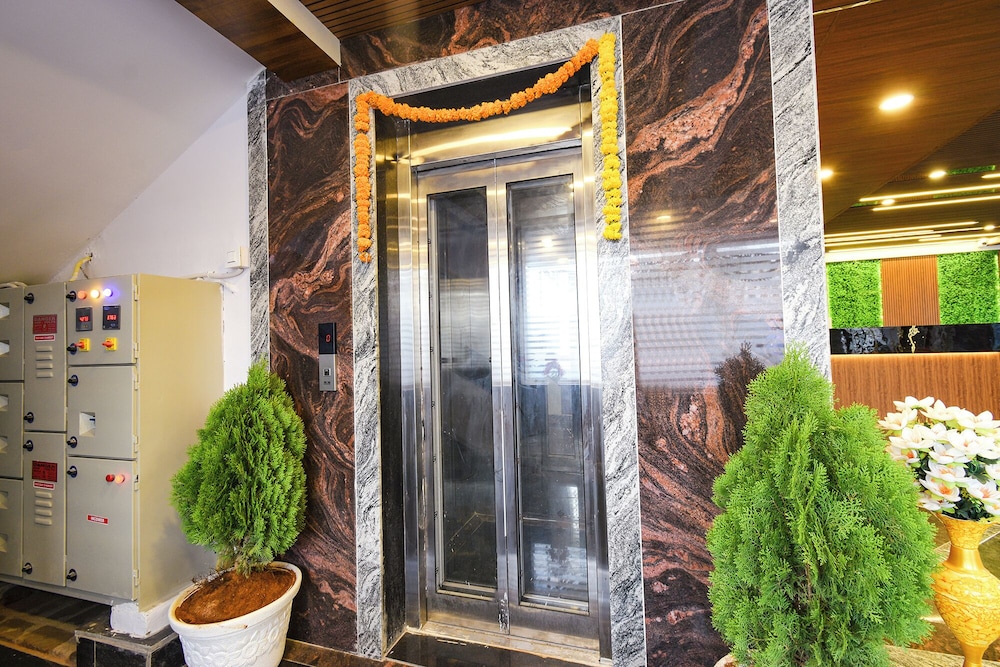 Elevator