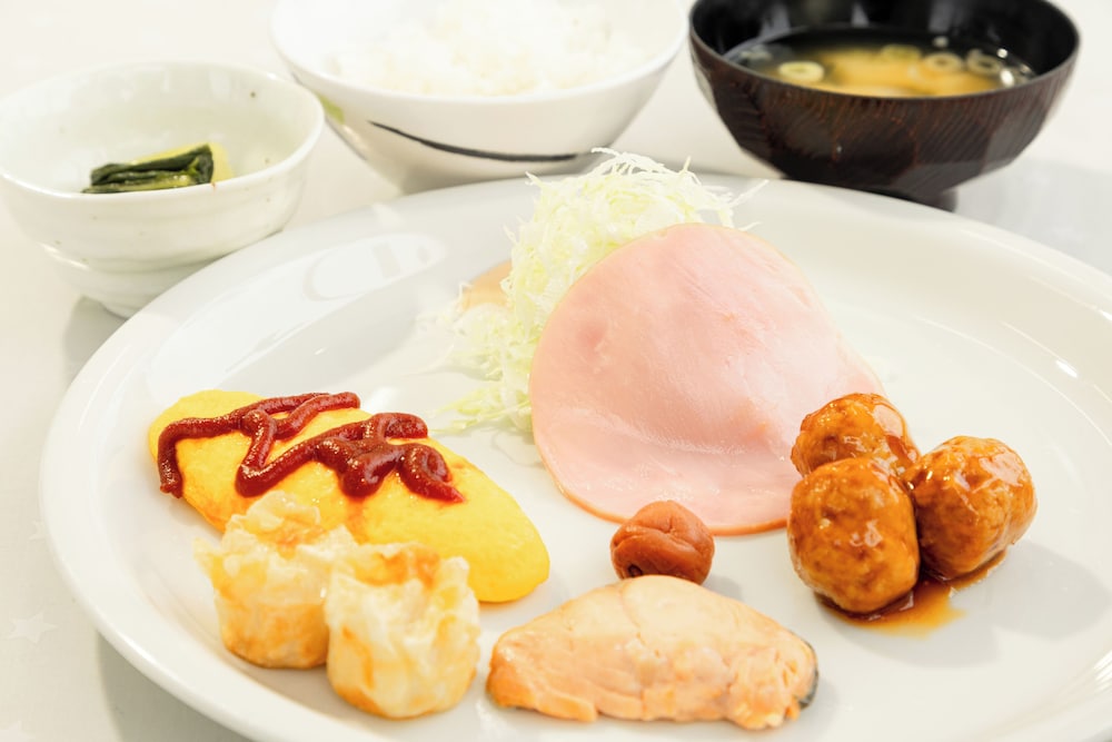 Breakfast meal