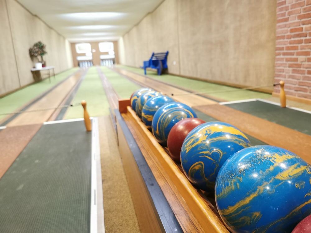 Bowling