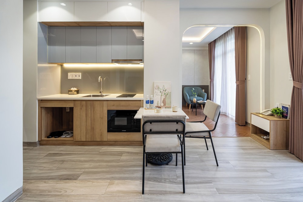 Private kitchenette