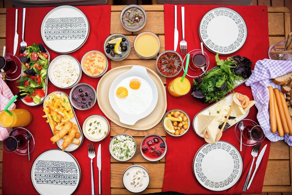 Breakfast meal